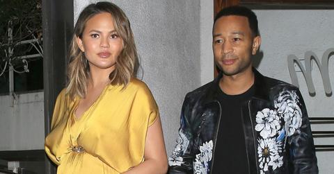 Chrissy teigen pregnancy weight