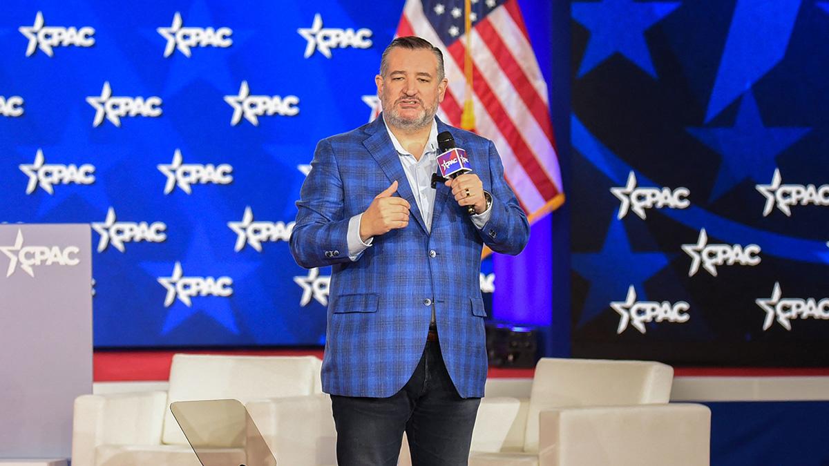 Photo of Ted Cruz called Lindsey Graham 'a very close friend.'