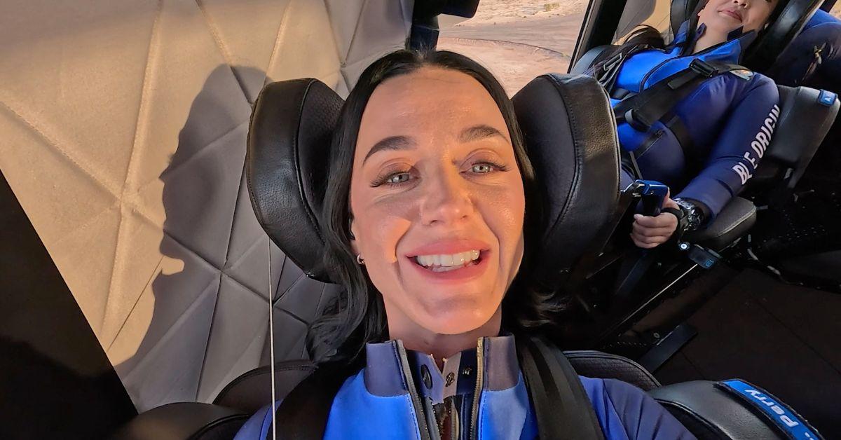 image of A resurfaced Halloween photo of Orlando Bloom and an actress dressed as Katy Perry sparked new chatter.