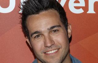 Pete wentz teaser_319x206.jpg
