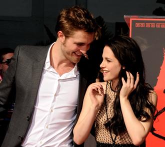 kristen stewart and robert pattinson twilight wedding