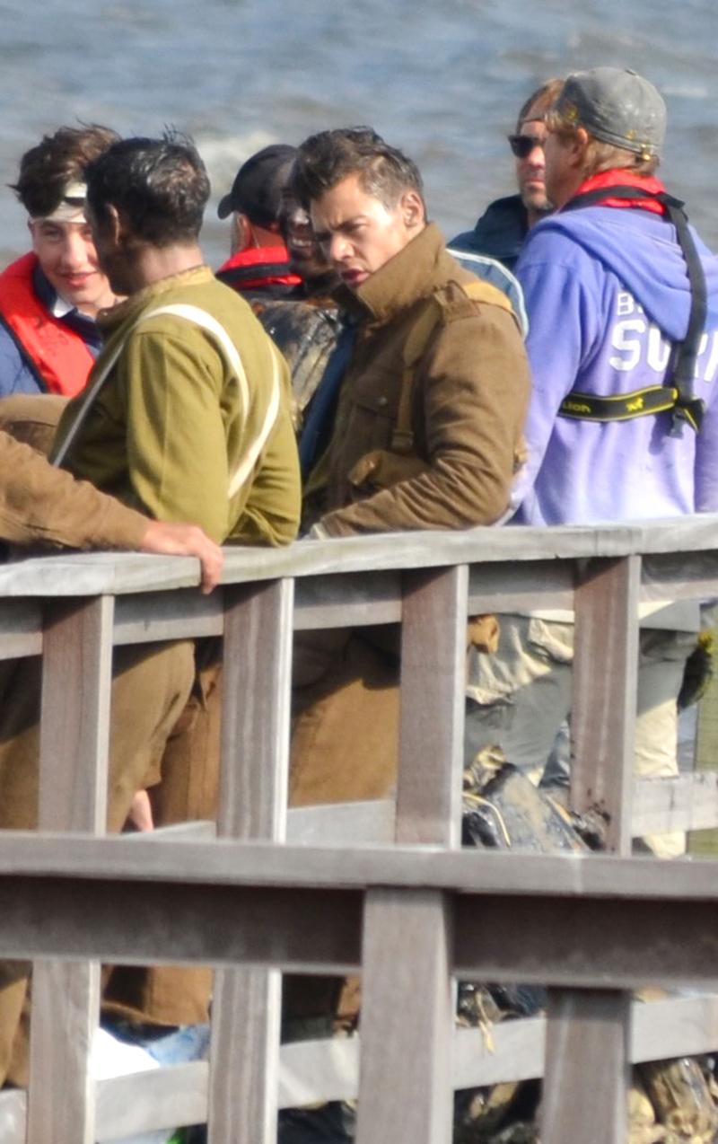 *EXCLUSIVE* Harry Styles films World War II action thriller ÒDunkirkÓ