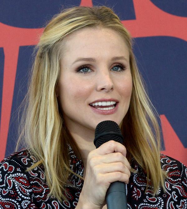 Kristen Bell Hosts the CMT Awards, Christina Applegate on SYTYCD and