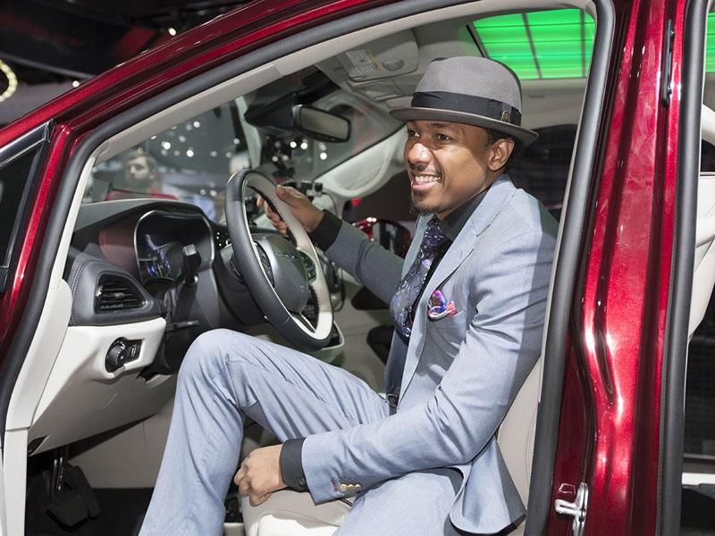 Nick Cannon made a surprise appearance for the all new 2017 Chrysler Pacifica at the Detroit Auto Show