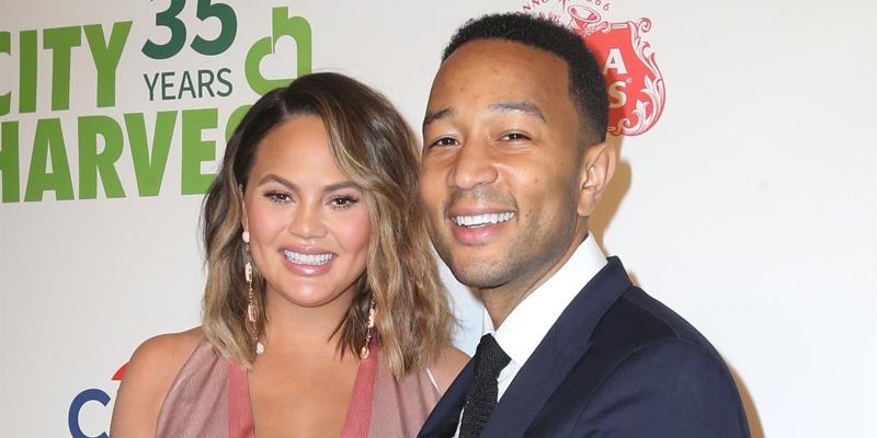 John Legend Touching Chrissy Teigen's Baby Bump Is The Cutest