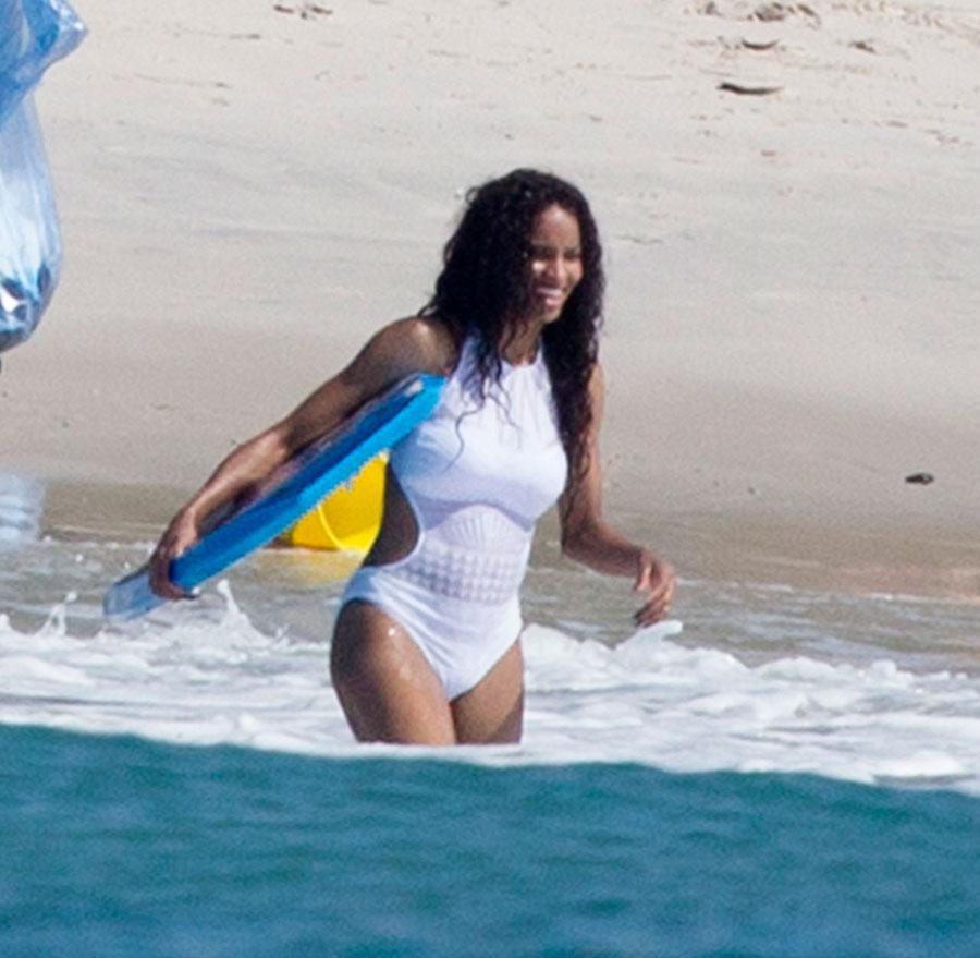 Ciara Brings Son On Mexican Beach Vacation With Russell Wilson