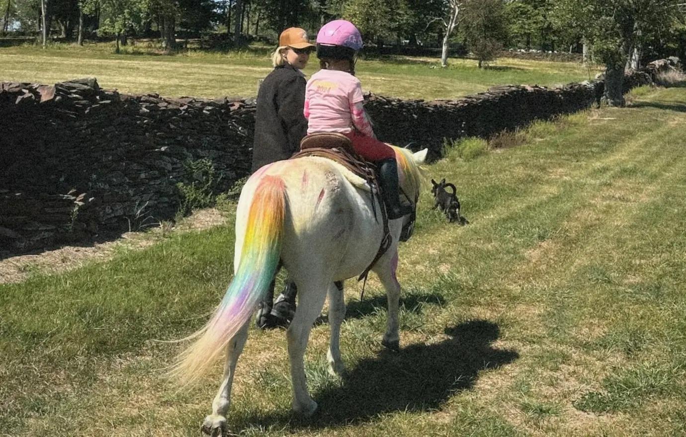 bradley cooper gigi hadid daughters play dates get along well