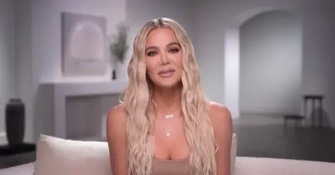 khloe hulu pp