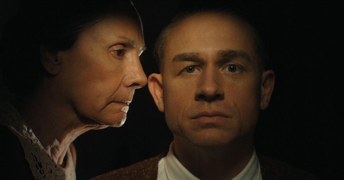 who was ed gein facts you wont see in monster netflix