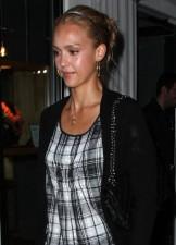 2009__07__full_jessica_alba_16_wenn2501653 162×225.jpg