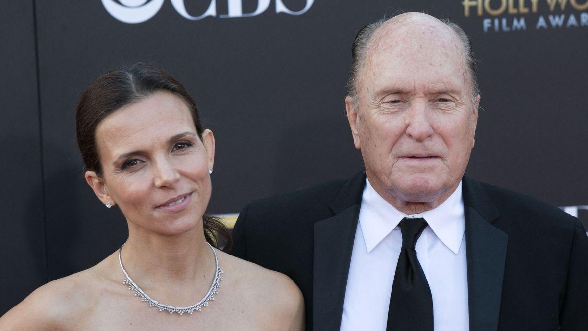 who is luciana pedraza meet robert duvall wife widow