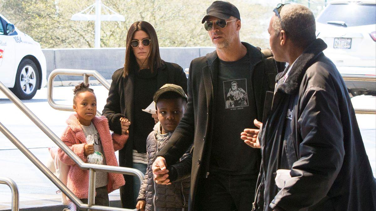 Photo of Sandra Bullock, kids Laila and Louis, and Bryan Randall