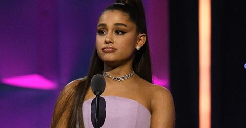 Ariana Grande billboard award