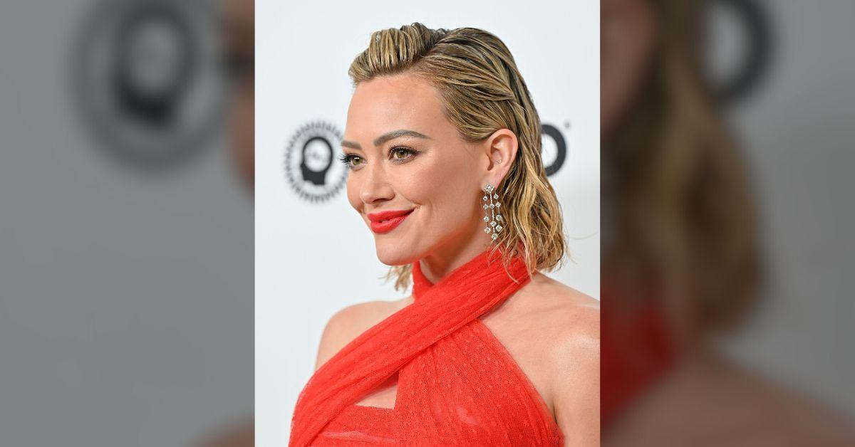 image of Hilary Duff previewed her new song before the album’s release.