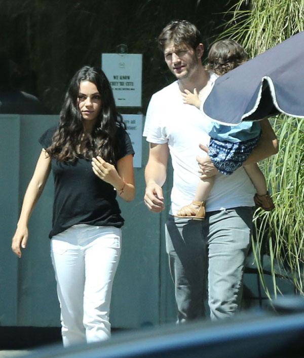 Mila kunis ashton kutcher