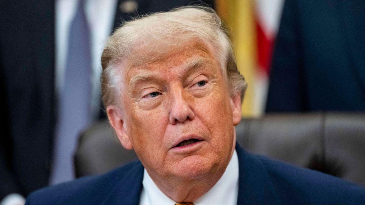 donald trump book regime change biggest bombshells maggie haberman jonathan swan