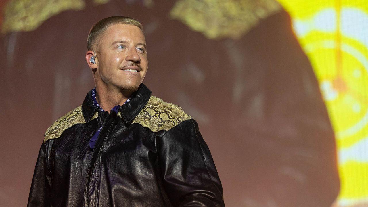 Image of Ed Sheeran said Macklemore’s exit was the promoter’s decision, not his own.