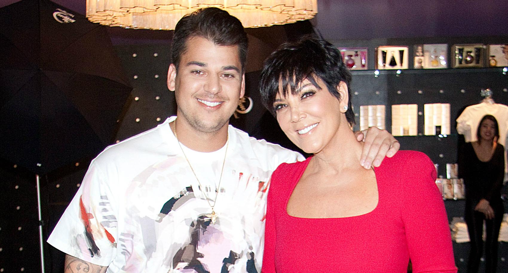 Ok S Omg Moment Kris Jenner Begging Son Rob Kardashian To Move In With Her And Get Life On Track