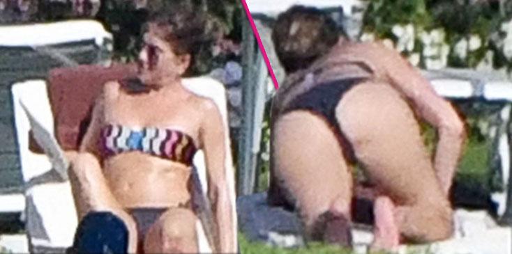 Jennifer aniston bikini nude