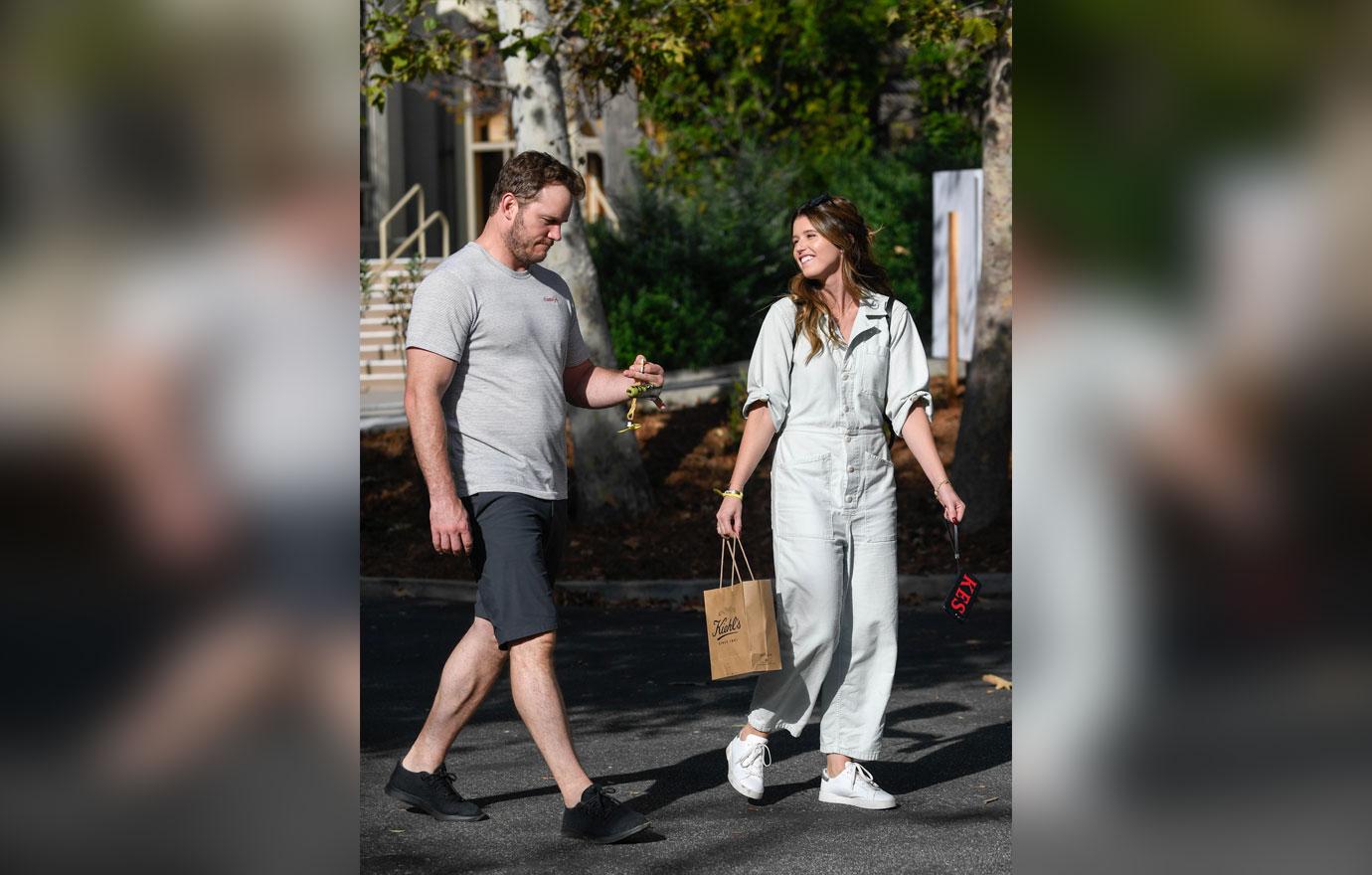 EXCLUSIVE: Chris Pratt and Katherine Schwarzenegger leave a boy scout meeting