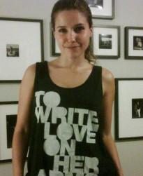 2010__08__Sophia_Bush_Aug12newsne 205×300.jpg