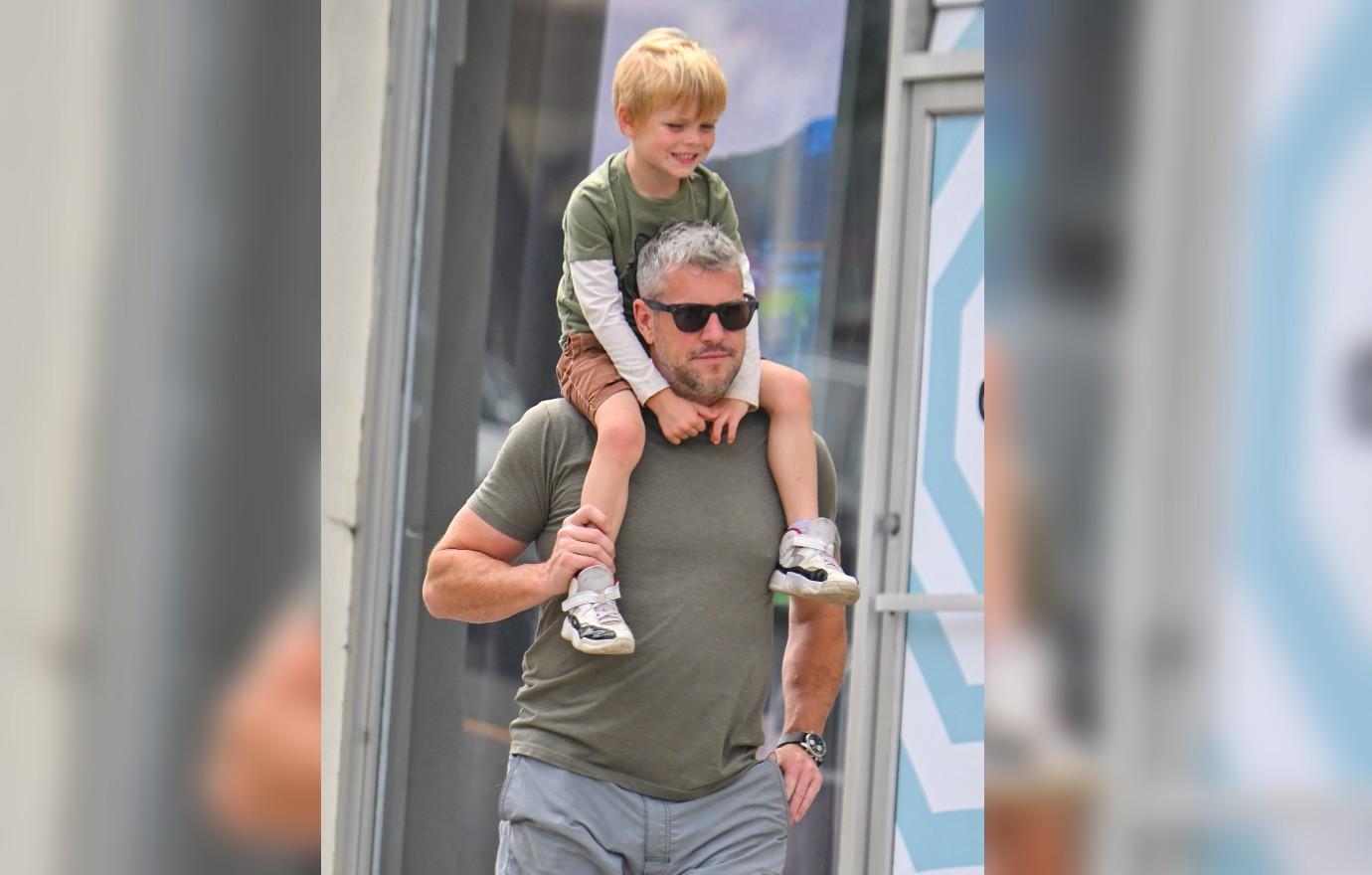 ant anstead spotted out with son hudson amid christina hall divorce