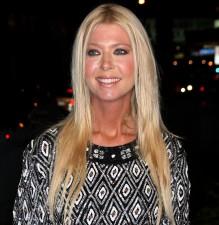 2010__03__okmagazine_tara reid 219×225.jpg