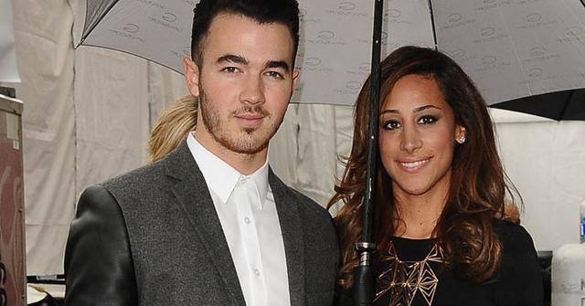 Kevin jonas danielle pregnant second baby hr