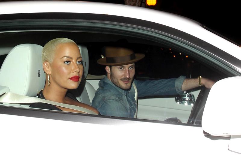 Yikes Amber Rose Nearly Suffers Wardrobe Malfunction During Date Night With Val Chmerkovskiy 5993