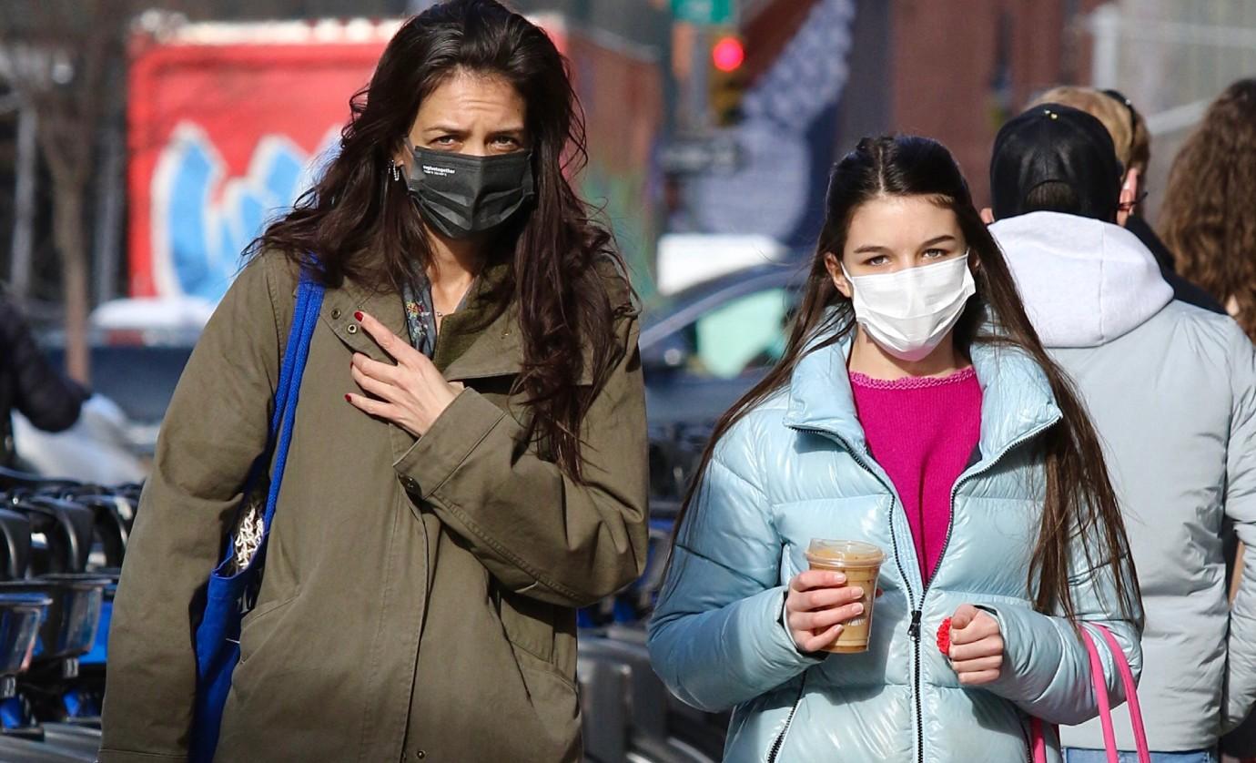 Has Katie Holmes' Daughter Suri Cruise, 16, Watched 'Dawson's Creek'?(02)