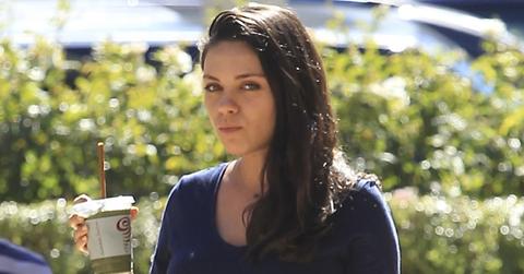 *EXCLUSIVE* Mila Kunis fills her baby bump with some Jamba Juice