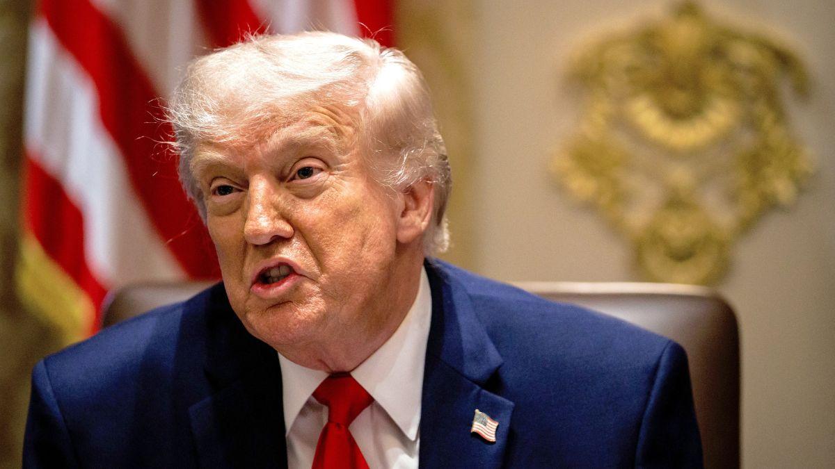 Image of The president claimed he solved difficult math questions during the exam.