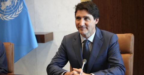 Katy Perry And Justin Trudeau Caught Making Out On A Yacht