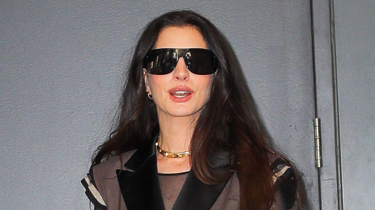 Image of Social media amplifies shifting and unrealistic beauty standards.