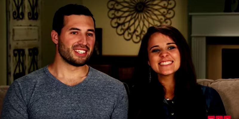 Jinger duggar daughter felicity identical throwback pic pp