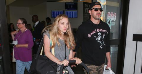 Amanda seyfried dog hates baby