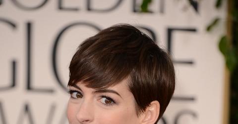 Ok_11313_goldenglobes anne hathaway rt.jpg
