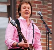 2009__11__paulmccartney 225&#215;210.jpg