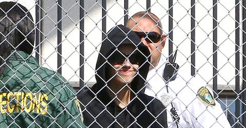 Justin Bieber Is All Smiles As He Leaves Jail