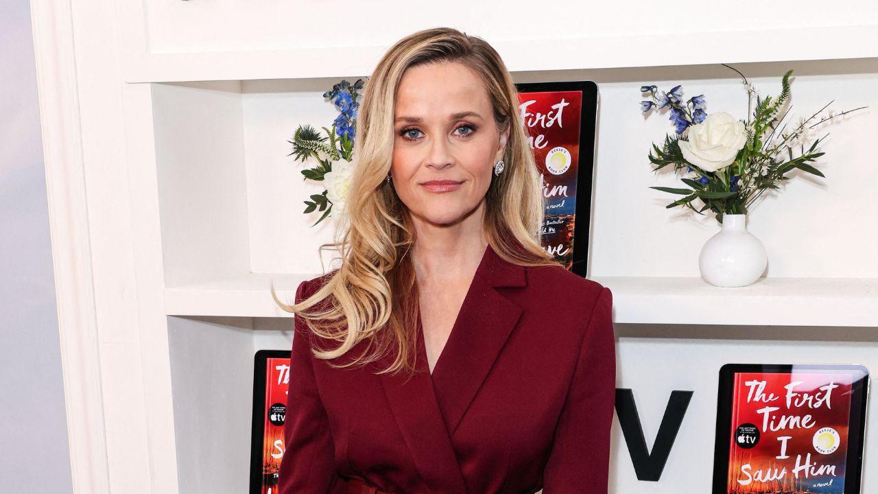 reese witherspoon parents father john draper mother betty