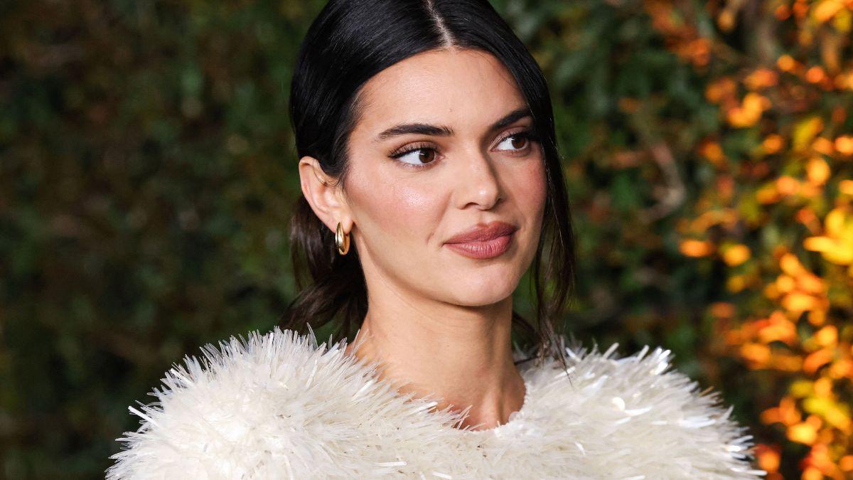 image of Kendall Jenner was allegedly hesitant to explore relationship with Jacob Elordi.