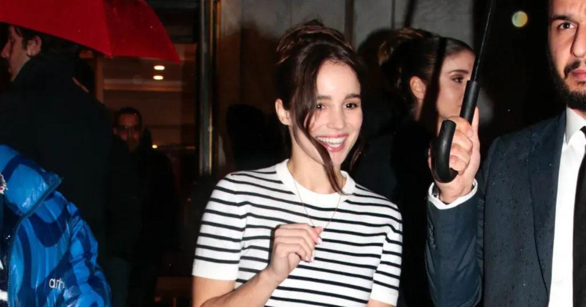 who is chris evans wife meet alba baptista