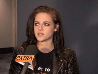 Kristen stewart snow white march20nec.jpg