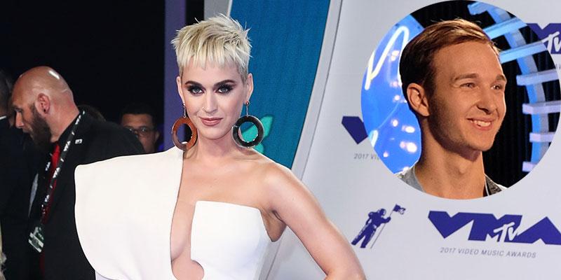 Katy Perry Kisses ‘american Idol Contestant‘ And Makes Him Uncomfortable