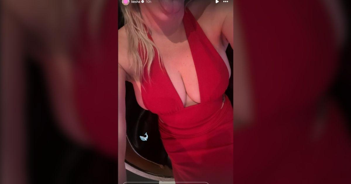 Image of Kesha showed her cleavage in a plunging red gown.
