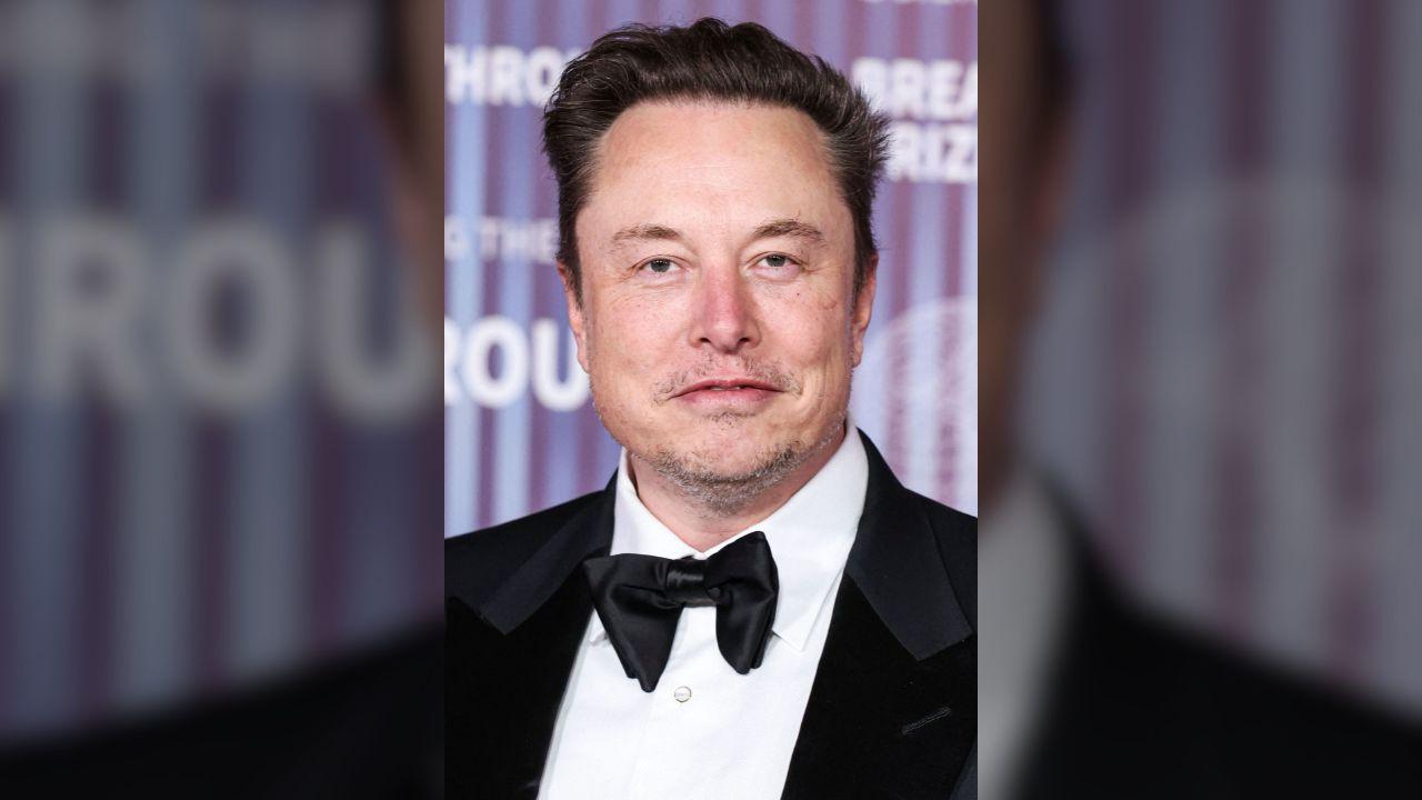Image of Elon Musk is currently facing a Clean Air lawsuit.