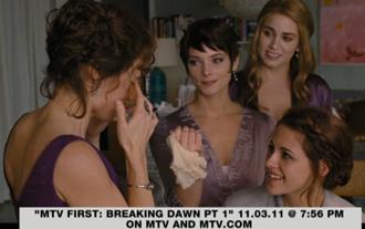 Breaking dawn clip nov3nea.jpg