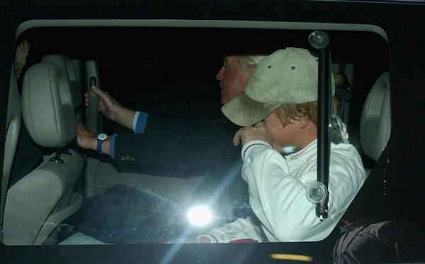 Prince Harry Fights with Paps