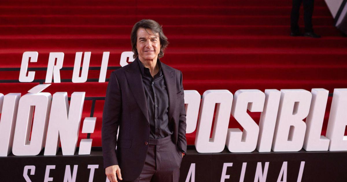 image of Alejandro Iñárritu praised Tom Cruise's performance. 