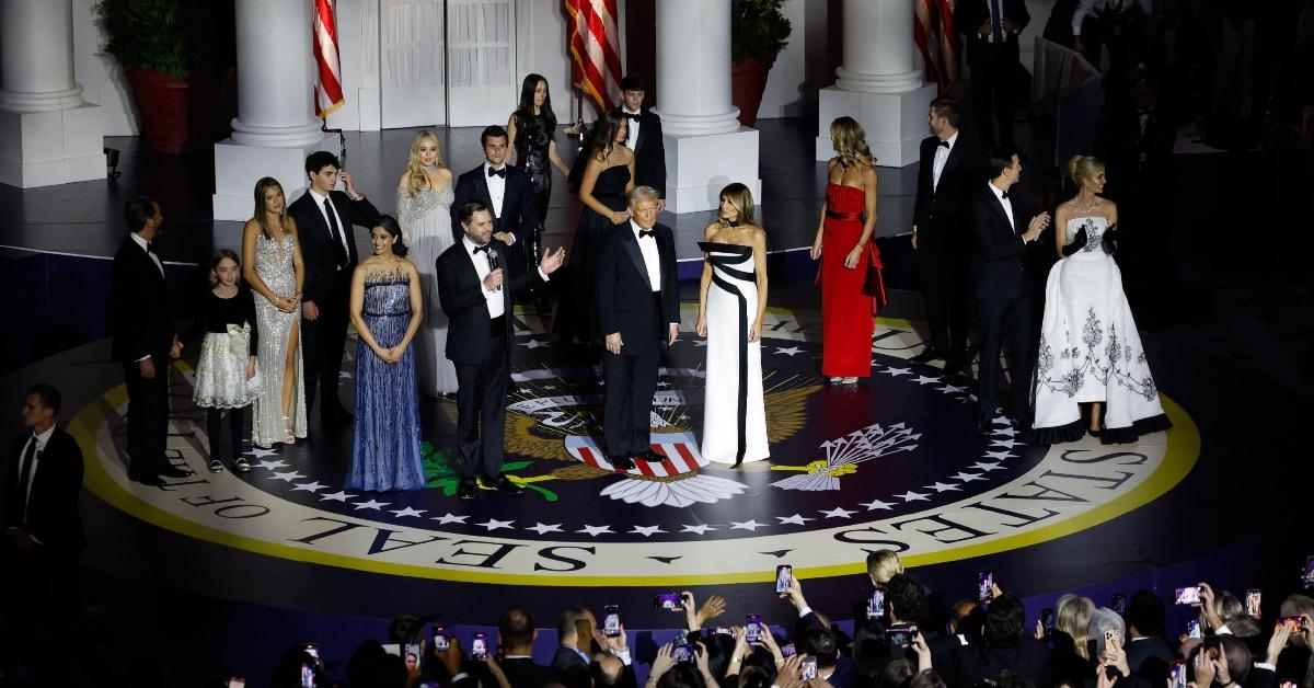 donald melania trump dance inauguration ball body language photos